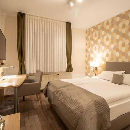 Hotel Fallersleber Spieker Wolfsburg Bagian luar foto