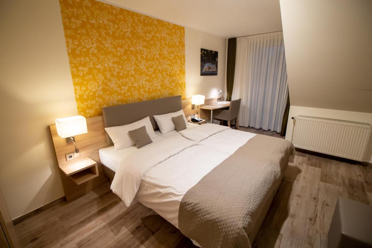 Hotel Fallersleber Spieker Wolfsburg Bagian luar foto