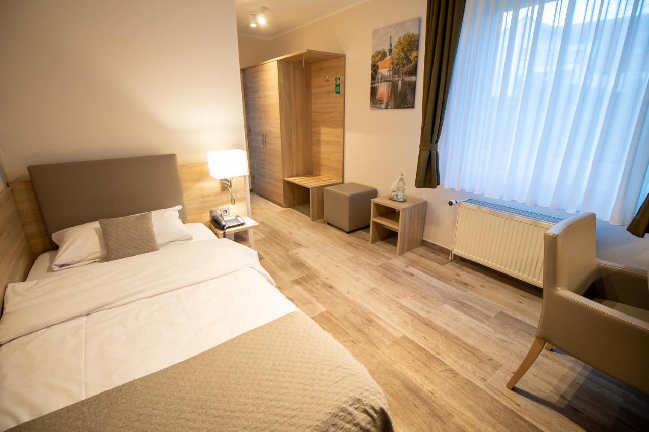Hotel Fallersleber Spieker Wolfsburg Bagian luar foto