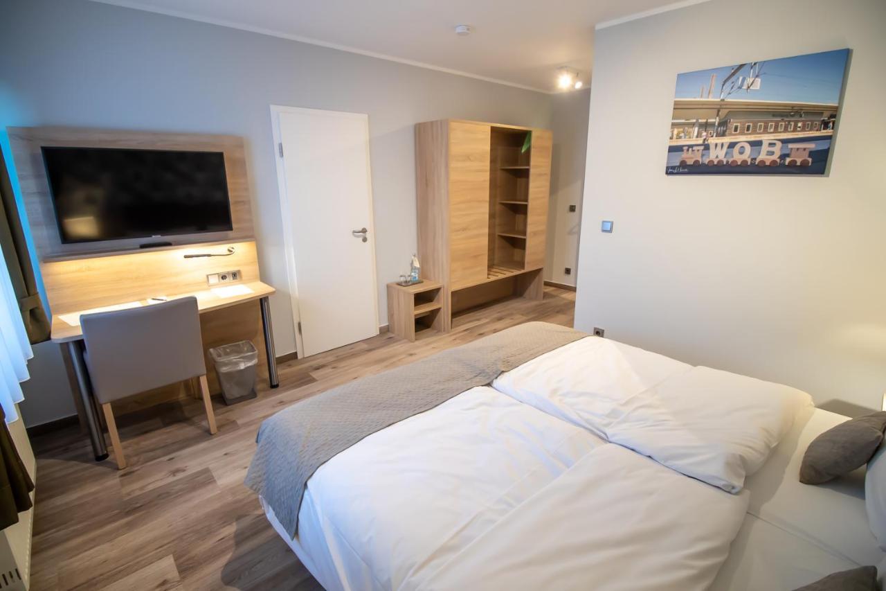 Hotel Fallersleber Spieker Wolfsburg Bagian luar foto