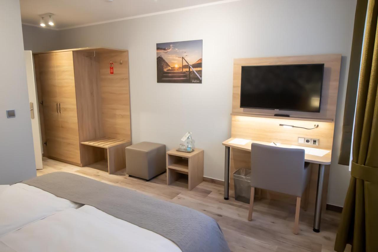 Hotel Fallersleber Spieker Wolfsburg Bagian luar foto